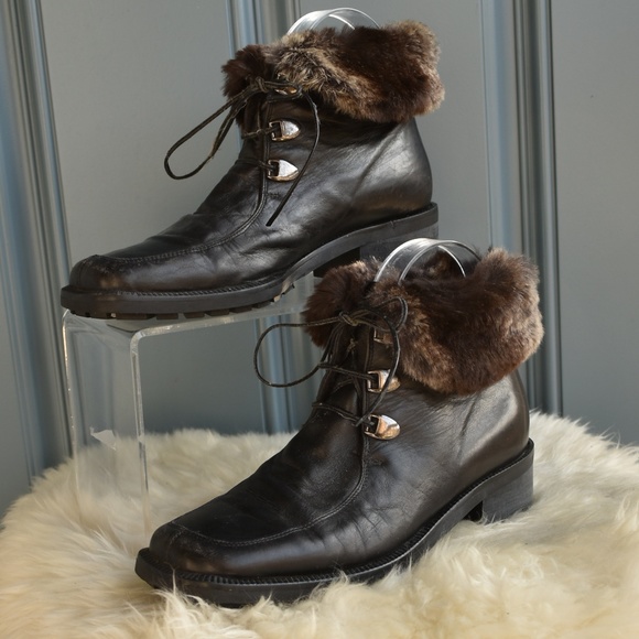 * HGA Italian Leather Black Boots with Fur Lining - Picture 1 of 8